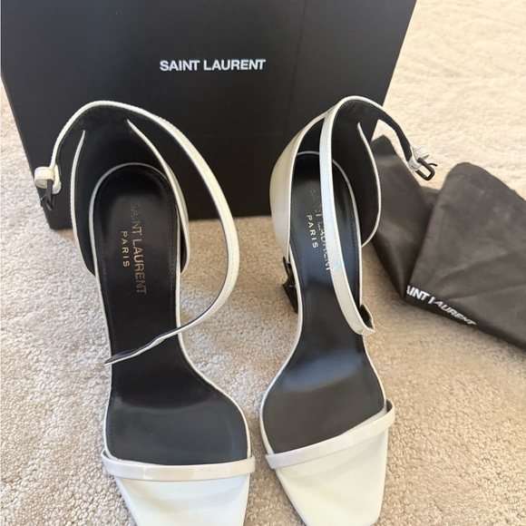 Saint Laurent Black and White Heels - Picture 3 of 6